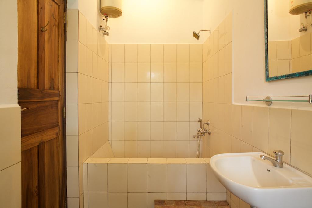 The Annex, Isai Ambalam Guest House Ауровиль Экстерьер фото