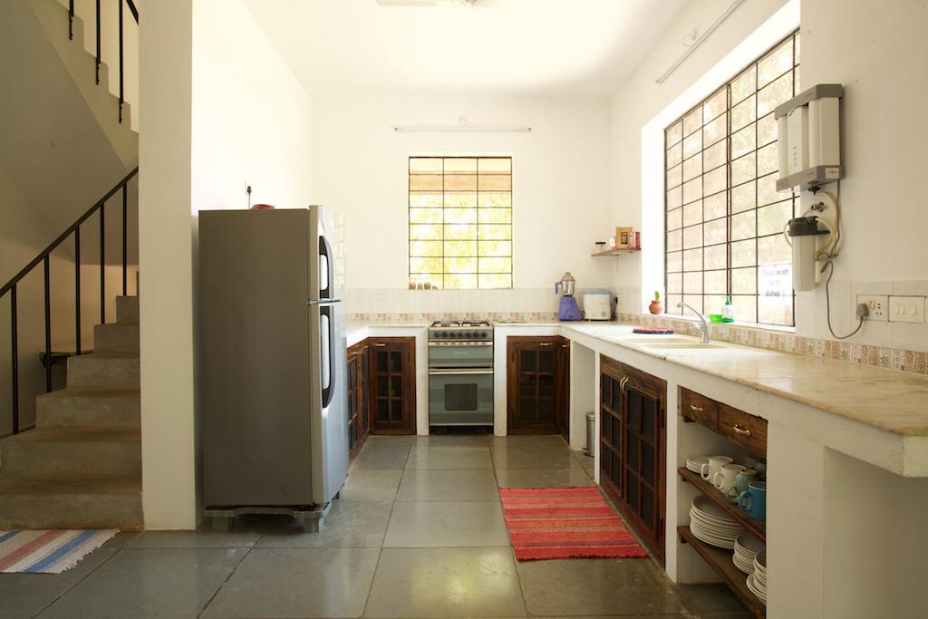 The Annex, Isai Ambalam Guest House Ауровиль Экстерьер фото